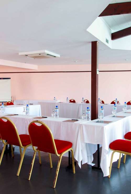Your seminars and meetings at Hotel Bakoua, in la Pointe-du-Bout